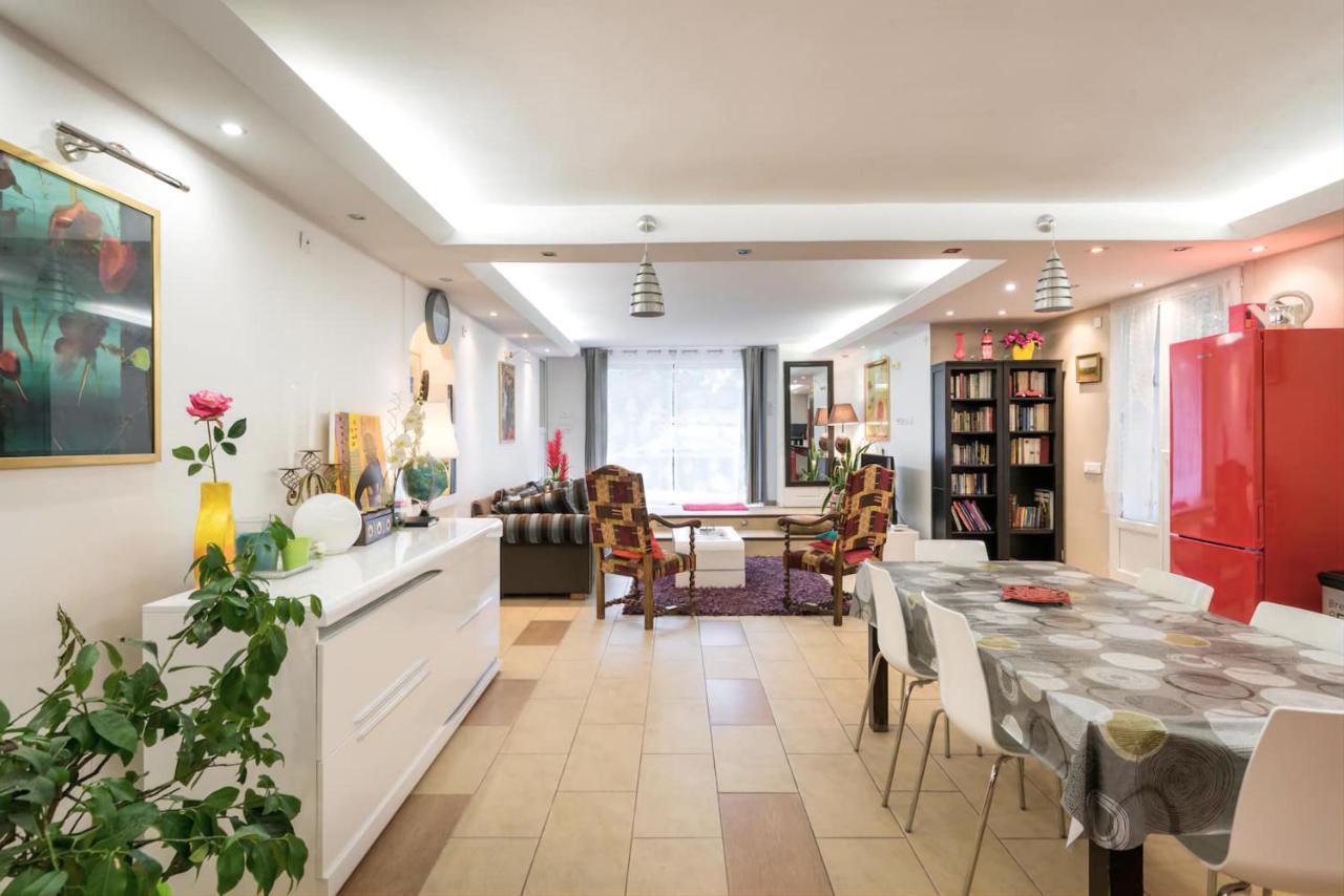 Appartement Indépendant en maison à 15 MIN de LYON Saint-Symphorien-dʼOzon Extérieur photo