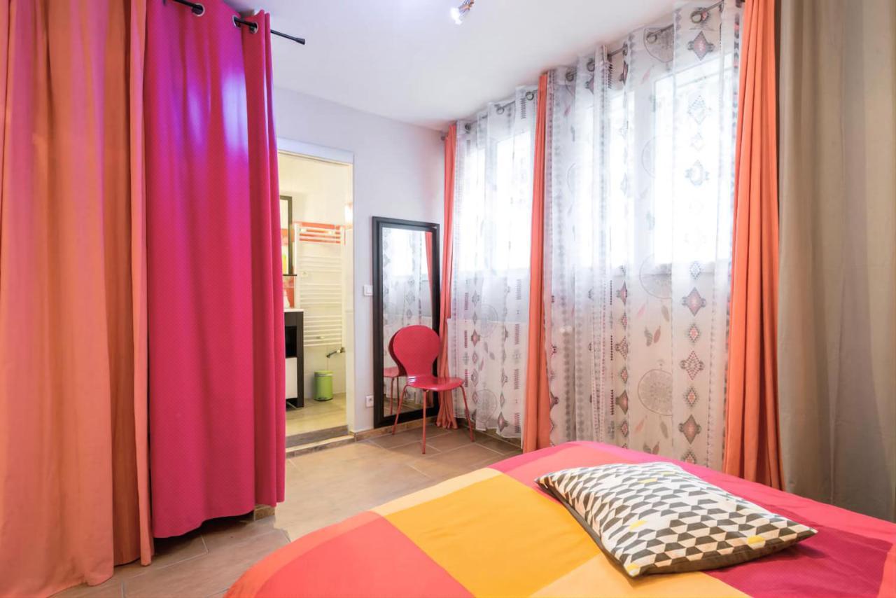 Appartement Indépendant en maison à 15 MIN de LYON Saint-Symphorien-dʼOzon Extérieur photo